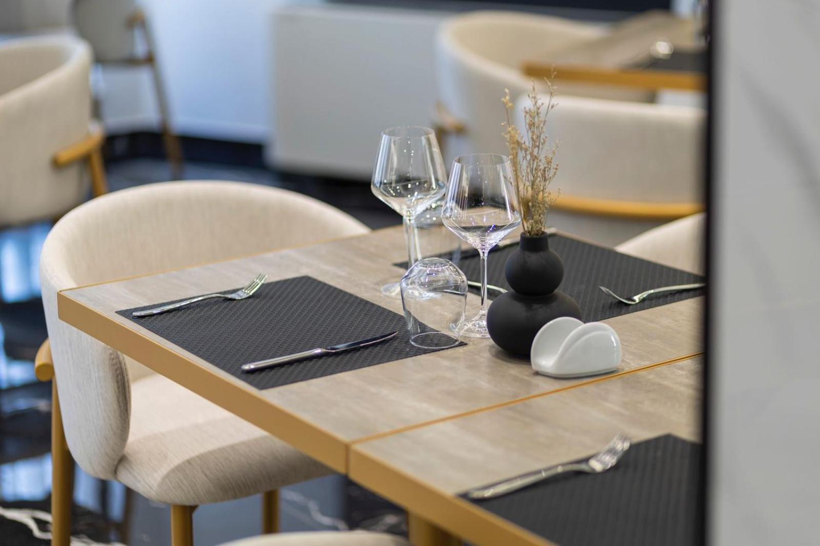 Destiny Hotel & Spa Yzberishti Dış mekan fotoğraf